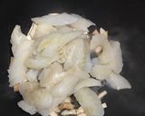 白身魚と豆腐とにんにくの芽の沙茶醤炒め作り方5写真