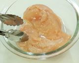 レンジで簡単。鶏胸肉のおかかマヨ和え！作り方1写真