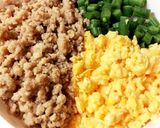鶏そぼろ 玉子もそぼろの三色丼 弁当作り方4写真