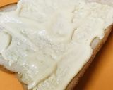 シンプル☆マヨコーントーストバジル風味作り方1写真