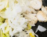 サラダパックでつくる●鶏焼きうどん作り方2写真