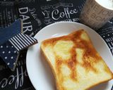 簡単!焼きたてパンの味♡バタートースト作り方4写真