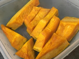 HBで黄色がきれいなカボチャパン