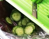 サッパリ美味＊きゅうりのかつおゆかり和え作り方1写真