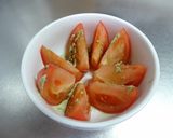 「トマトの昆布チーズ焼き」作り方1写真