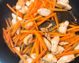 にんじんとササミのごま風味炒め作り方5写真