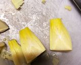 筍の姫皮のチーズオイル和え作り方2写真