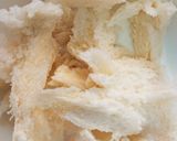 ハンバーグ等のつなぎに(牛乳つけパン)作り方1写真