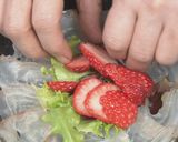 イチゴと鯛のカルパッチョ作り方5写真