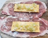 美味しい✩セロリのチーズ肉巻き作り方1写真
