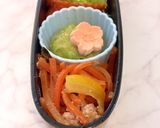 4月11日　チキンカツ　春弁当　詰め方作り方4写真