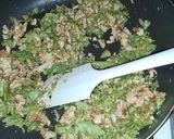 クルミを入れてふきのとうのおかず味噌作り方3写真
