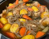 旨みたっぷり！鶏キャベツ肉じゃが作り方12写真