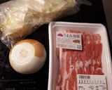 豚肉とキャベツのコンソメ蒸し作り方1写真