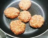 鶏もも挽き肉の簡単♪つくね風ハンバーグ作り方1写真