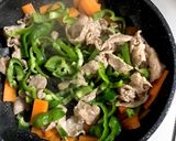 チーズ好きの肉野菜炒め♪作り方3写真