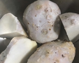里芋を丸ごと茹でてごま油ソテーに塩山椒作り方3写真