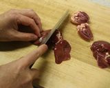 絶品・簡単！レバニラ丼レバー♪作り方1写真