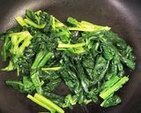 ほうれん草の肉みそのせ作り方1写真