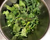 アボカドとサーモンのサラダ 香菜の香り作り方6写真