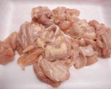 簡単で美味！せせり肉のキムチ焼き♪めっけ作り方2写真