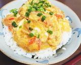 節約飯！天かすとカニ蒲鉾の卵とじ丼作り方4写真