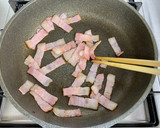 旨みベーコンで主役＊舞茸の簡単麺つゆ炒め作り方3写真