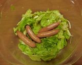 材料4つ★ウィンナーとキャベツの白だし煮作り方2写真