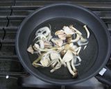 簡単!きのこの米粉シチュー作り方5写真