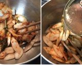旨味たっぷり♡サバ缶とキムチのお味噌汁作り方2写真