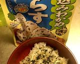 時短❀梅干しおにぎり作り方1写真