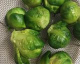 芽キャベツのピリ辛胡麻和え作り方1写真