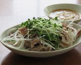 豚しゃぶと新玉ねぎのサラダ　納豆ねぎだれ作り方4写真