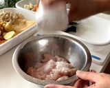 簡単＊ささ身の海苔巻きマヨポン炒め作り方3写真