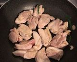 大学生の男飯、鳥モモ肉と野菜炒め作り方2写真