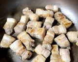 豚バラ肉と大根のうま煮٩(^‿^)۶作り方2写真