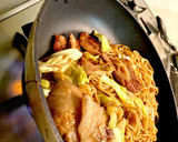 旨味たっぷり白ネギ基本の焼きそば作り方5写真