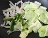 簡単！ 安い！かさ増し！ 挽肉の焼肉丼風作り方2写真