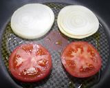 簡単！焼きトマトと新玉葱のサンドイッチ作り方3写真