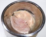 柔らかヘルシーな鶏むね肉のチキンカツ作り方1写真