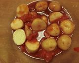 ピリ辛ウィンナーと新じゃがのトマト煮作り方2写真