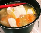鶏モモつくね入りズボラな具沢山お味噌汁♡作り方7写真