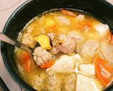 鶏モモつくね入りズボラな具沢山お味噌汁♡作り方8写真