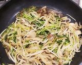 時短！舞茸もやし豆苗の本格中華炒め作り方5写真