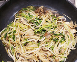 時短！舞茸もやし豆苗の本格中華炒め作り方5写真