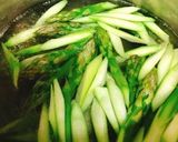 グリーンアスパラと半熟卵のサラダ作り方3写真