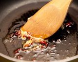 サバと春野菜のピリ辛パスタ⁂缶詰で簡単作り方4写真
