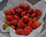 レンジで１０分☆苺みるくジャム作り方1写真