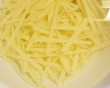 じゃがいもと魚肉ソーセージのきんぴら♪作り方2写真