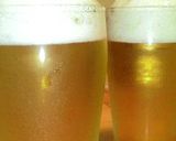缶ビールのおいしい注ぎ方★作り方4写真